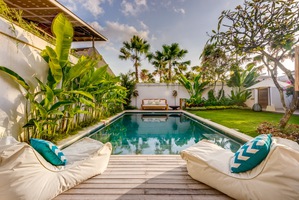  VILLA SWEN CANGGU 