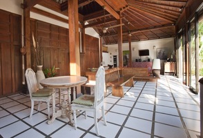  VILLA ANGEL CANGGU 