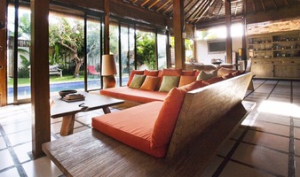  VILLA ANGEL CANGGU 