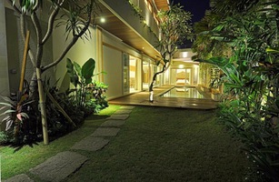  VILLA DECO UMALAS 