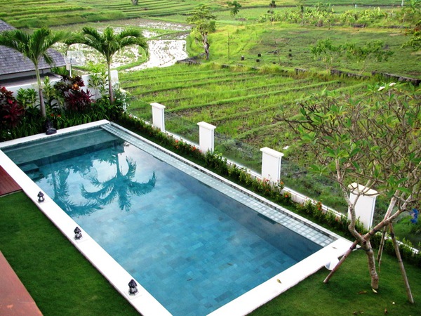  VILLA BATU PUTIH CANGGU 