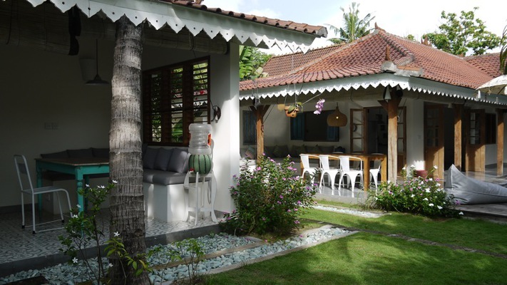  VILLA SAWAH KECIL CANGGU 