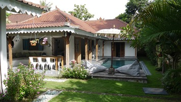  VILLA SAWAH KECIL CANGGU 