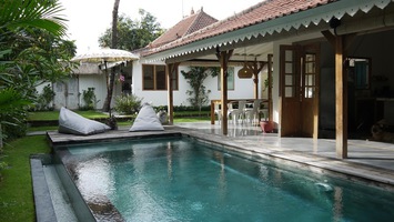  VILLA SAWAH KECIL CANGGU 