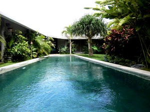  VILLA MANA CANGGU 