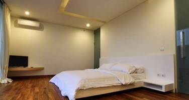  VILLA FADH UMALAS 