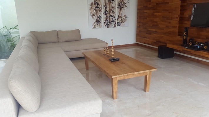  VILLA FADH UMALAS 