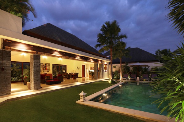  VILLA BATU PUTIH CANGGU 