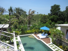 VILLA BUNGA SAWAH 