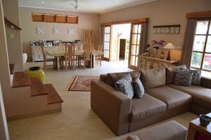 VILLA COLONIALE CANGGU 