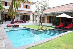  VILLA COLONIALE CANGGU 