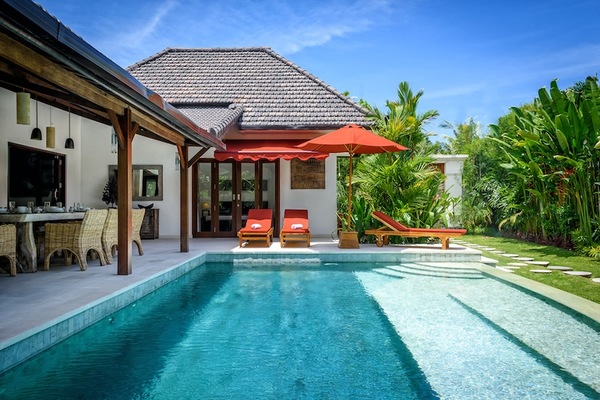  VILLA ARMIN CANGGU 