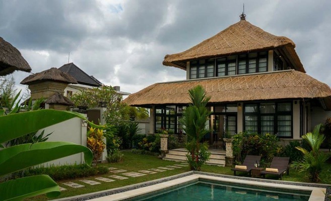  VILLA ELLENA 