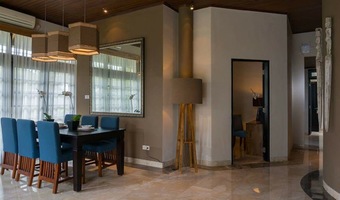  VILLA ELLENA 