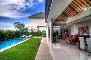  VILLA CANTIK CANGGU 