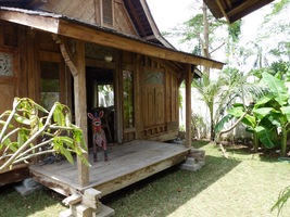  VILLA KAYU SANDY 