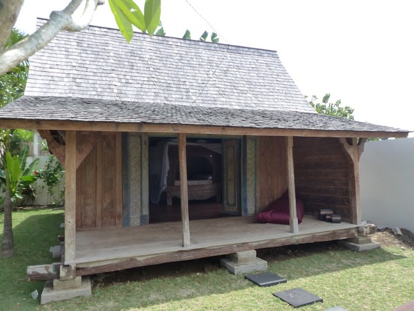  VILLA KAYU SANDY 