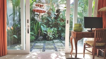  VILLA CANGU BV 