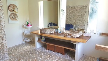  VILLA CANGU BV 