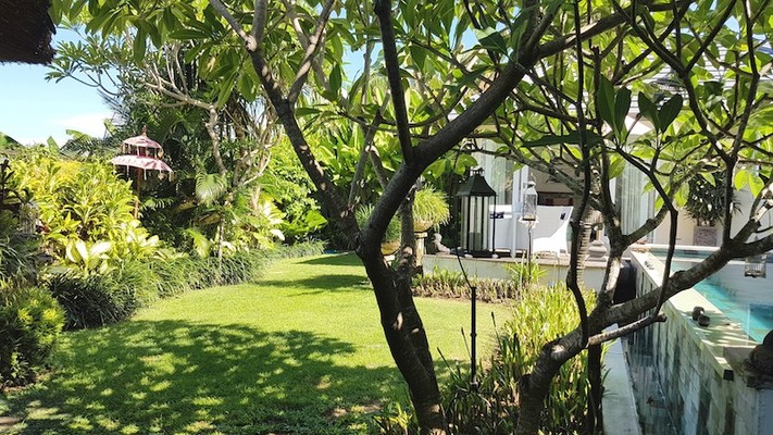  VILLA CANGU BV 