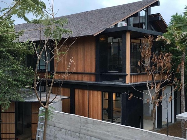  Villa HITAM 