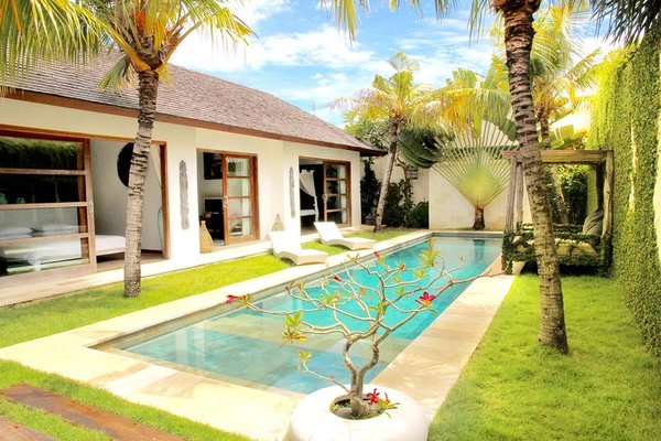  VILLA SYRAP SANUR 