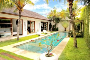  VILLA SYRAP SANUR 
