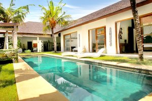  VILLA SYRAP SANUR 