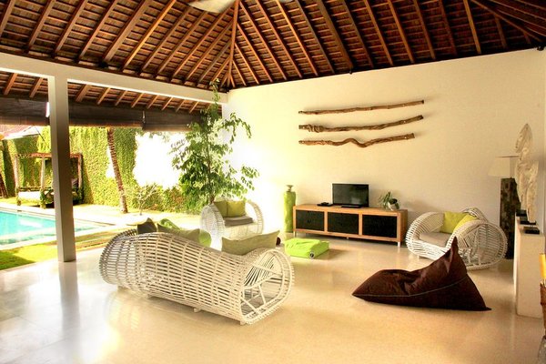  VILLA SYRAP SANUR 