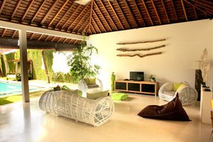  VILLA SYRAP SANUR 