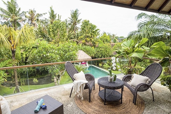  VILLA MANSON CANGGU 