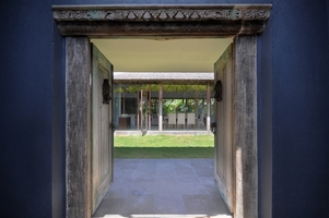  VILLA KAYU MAT CANGGU 