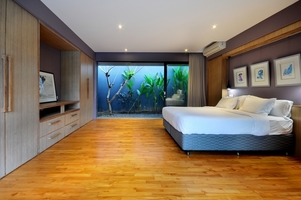  VILLA KAYU MAT CANGGU 