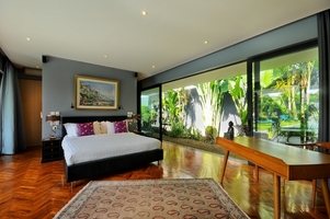  VILLA KAYU MAT CANGGU 