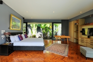  VILLA KAYU MAT CANGGU 