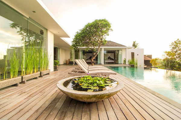  VILLA DELAPAN CANGGU 