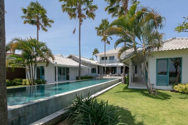  VILLA SENANG 