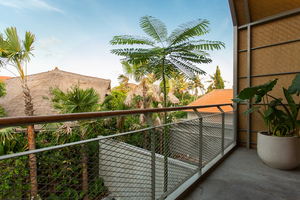  VILLA ALEPH 