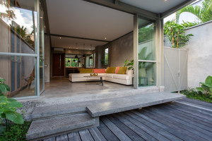  VILLA ALEPH 