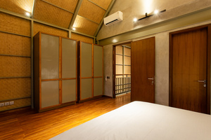  VILLA ALEPH 
