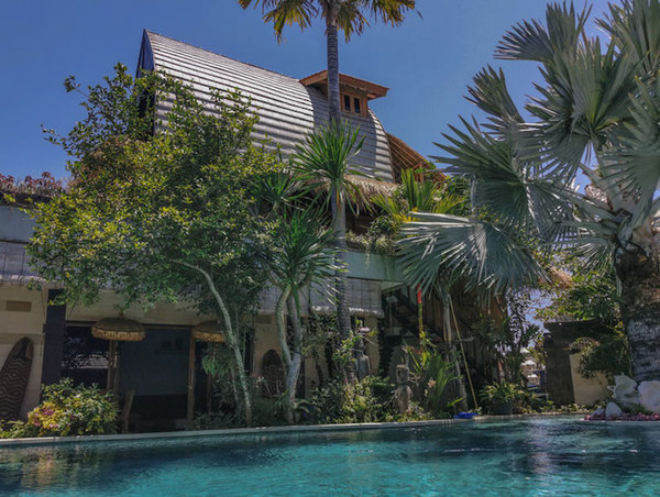  VILLA NATURE 