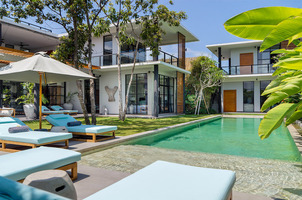  VILLA BATUBEACH 