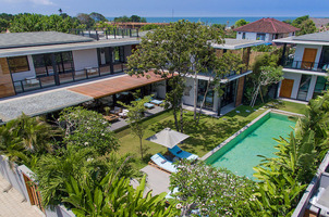  VILLA BATUBEACH 