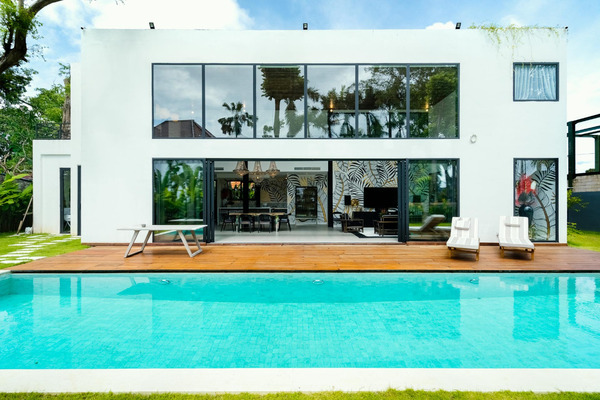  VILLA MODERNA 