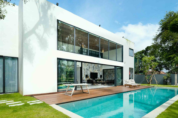  VILLA MODERNA 