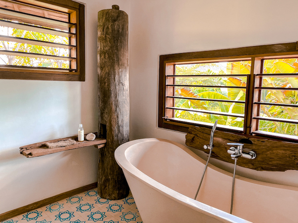  VILLA LANTAI UMALAS 