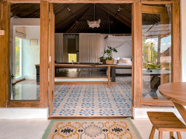  VILLA LANTAI UMALAS 