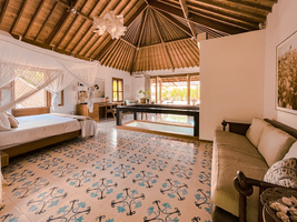  VILLA LANTAI UMALAS 