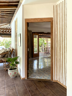  VILLA LANTAI UMALAS 
