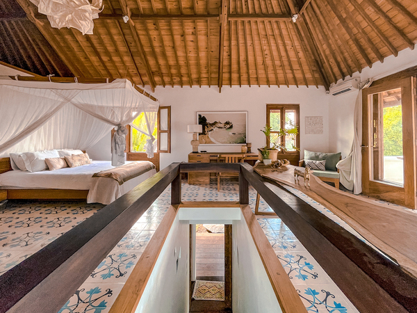  VILLA LANTAI UMALAS 